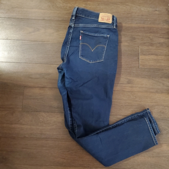 Levi's 311 Shaping Skinny Size 32 - Picture 1 of 5